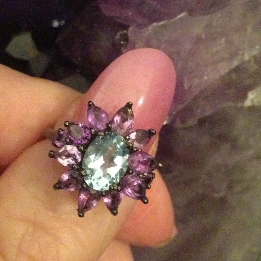 Splendid Genuine Blue Topaz & Amethyst Ring - Picture 3 of 14